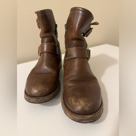 FRYE Vicky Engineer Boots - Picture 3 of 10